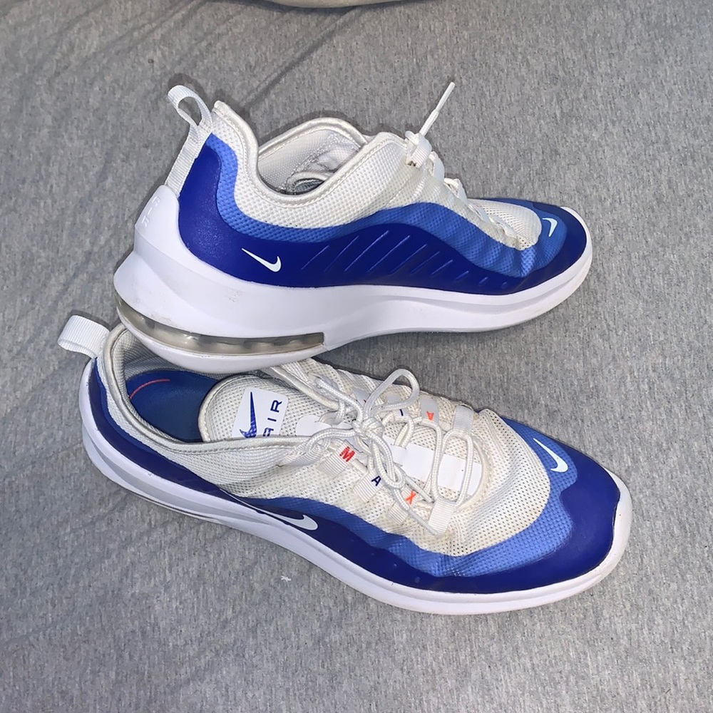 Nike Air Max Axis Blue White Mens size 11.5